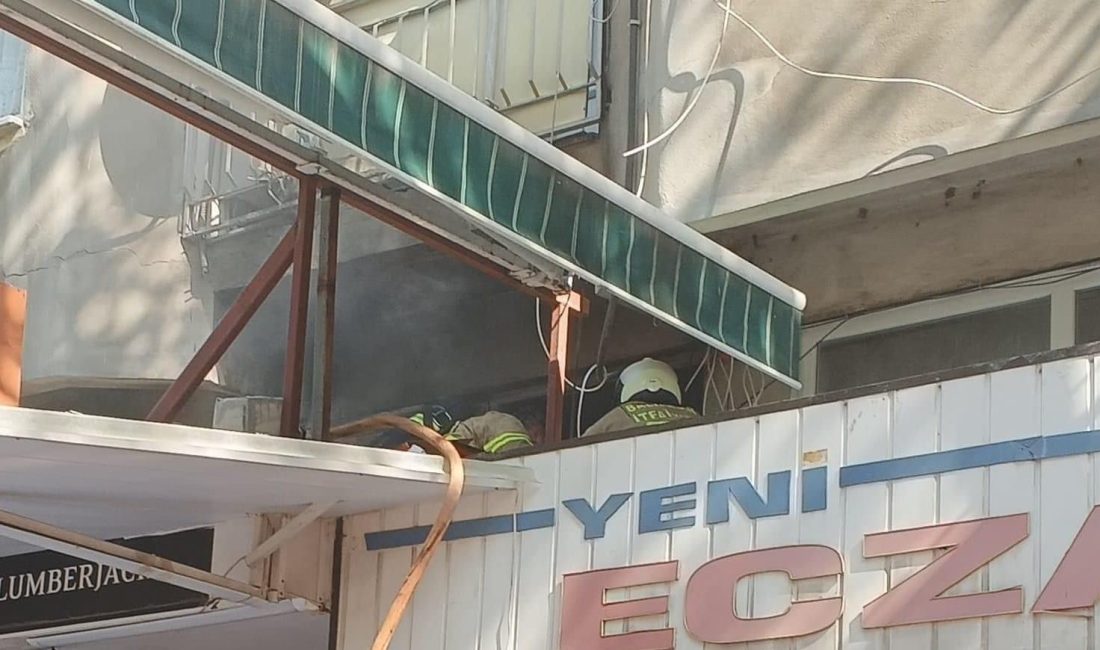 Erdek’te Takunyacılar Çarşısı’nda yangın Erdek’te bulunan Takunyacılar Çarşısı’nda yangın çıktı. Büyükşehir Belediyesi İtfaiyesi Erdek