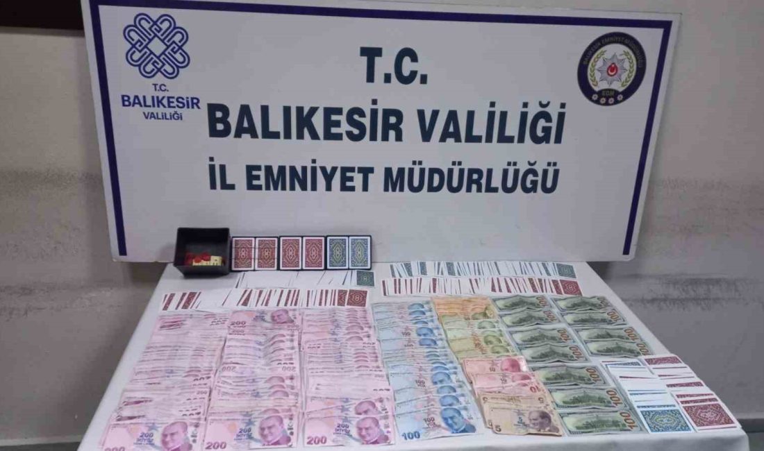 Kumar oynatmaktan vazgeçmediler, hayvan damını kumarhaneye çevirdiler Balıkesir’de yaklaşık bir ay önce polis ekipleri tarafından yasa dışı