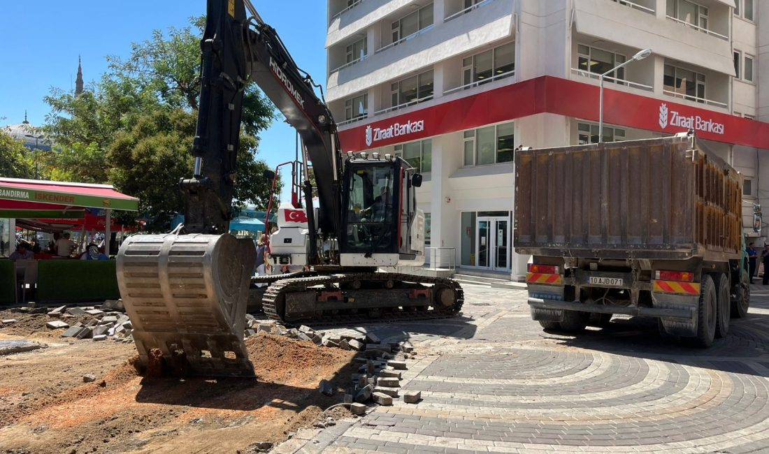 Bandırma Sevgi Yolu modern görünümüne kavuşacak Bandırma’nın kalbi konumundaki Sevgi Yolu’nda Belediye Başkanı Dursun Mirza’nın talimatıyla