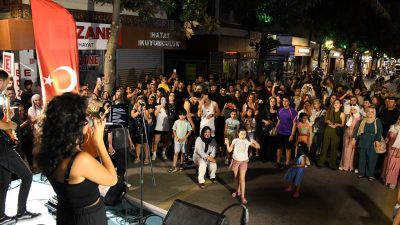 Göreve geldiği ilk ayda Balıkesir’in yaya kullanımı en işlek caddelerinden