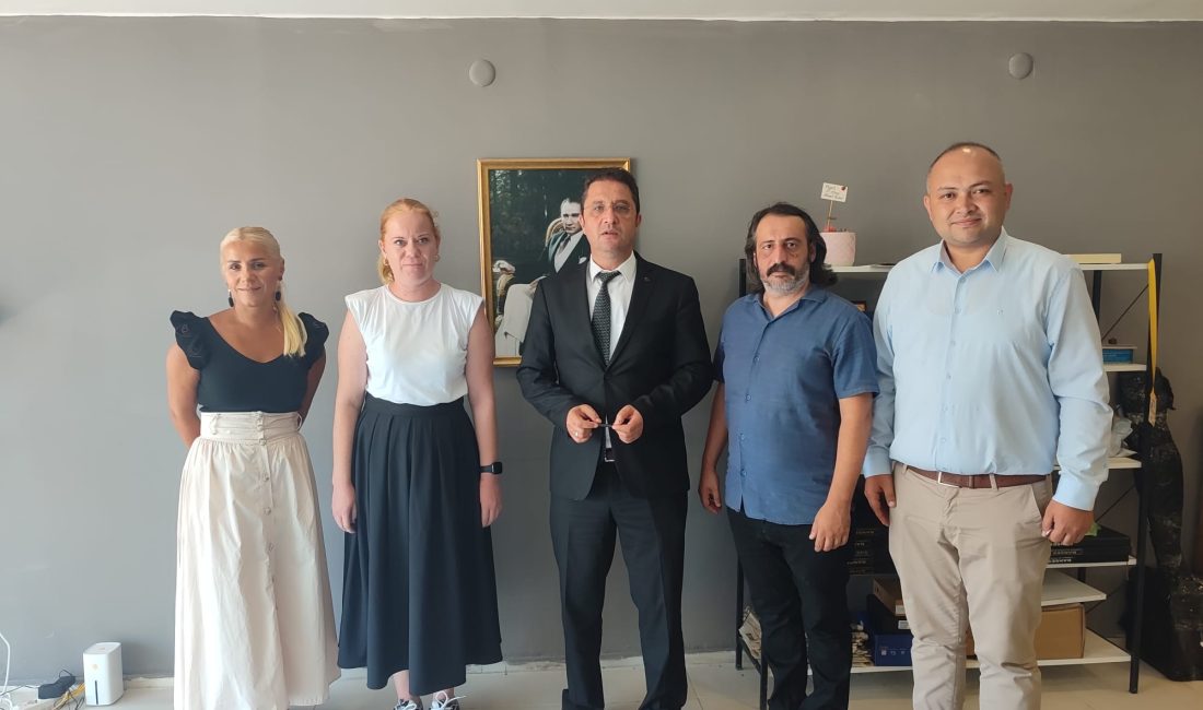 BİK Bursa Müdürü Başeğmez’den Banses Gazetesi’ne ziyaret Basın İlan Kurumu Bursa Şube Müdürü Osman Başeğmez, Banses Gazetesi’ni