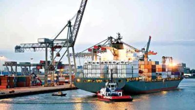 Ağustos ayında dış ticaret açığı bir önceki yılın aynı ayına