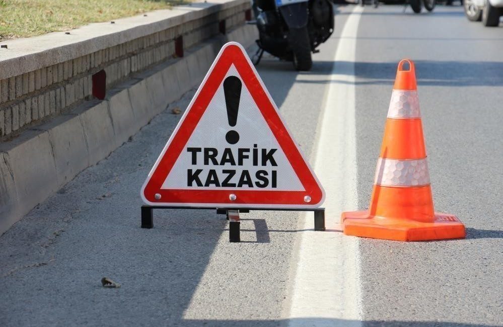 Gönen’de trafik kazası: Motosiklet sürücüsü hayatını kaybetti Gönen’de meydana gelen kazada, motosikletinin kontrolünü kaybeden Hüseyin Mişak (56)