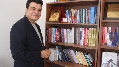 Sosyal hizmetler ve adli sistemler üzerine önemli çalışmalara imza atan