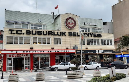 Susurluk Belediyesi, su baskınlarına karşı önlemi arttırdı Susurluk Belediyesi, kış aylarında olası su taşkınlarını önlemek için başlattığı