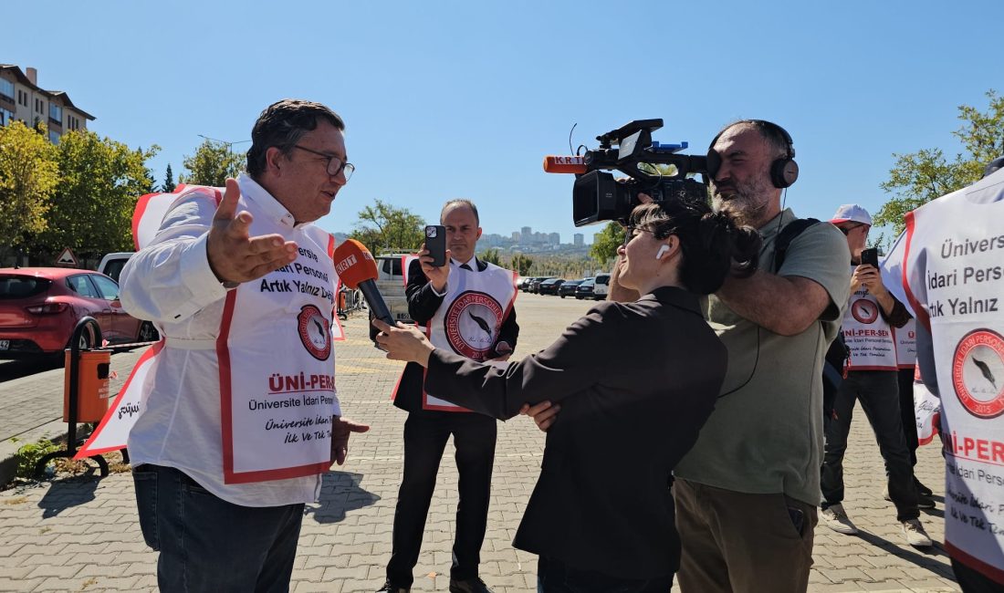 BANÜ, “Torba Yasa Taslağı” için Ankara’da Üniversite İdari Personel Sendikası (ÜNİPERSEN) Genel Başkanı İbrahim Güzel, idari