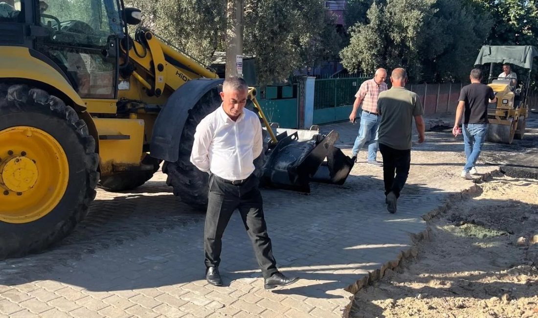 Manyas’ta asfaltlama çalışmaları kış ayı gelmeden tamamlanacak Doğalgaz çalışmalarının ardından başlatılan asfaltlama çalışmalarını yerinde inceleyen Manyas Belediye