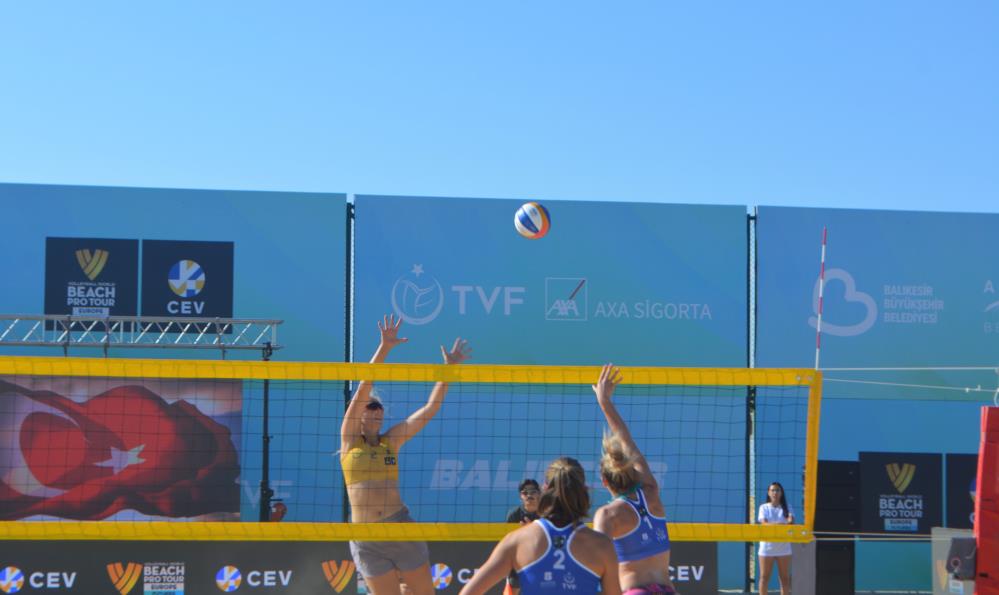 Ayvalık’ta 2024 VW Beach Pro Tour Futures heyecanı Plaj voleybolunda 2024 VW Beach Pro Tour Futures Balıkesir Etabı
