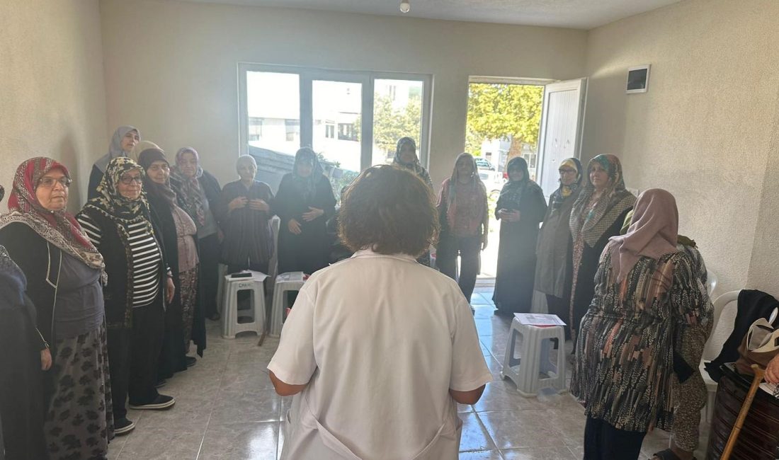 Kadınların meme kanserine karşı farkındalık kazanmaları amacıyla Bandırma Belediyesi ekipleri