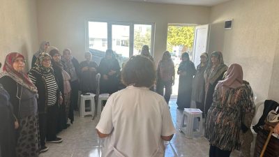 Kadınların meme kanserine karşı farkındalık kazanmaları amacıyla Bandırma Belediyesi ekipleri