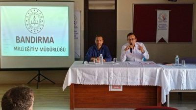 Bandırma İlçe Milli Eğitim Müdürü Mutlu Aslan ve Şube Müdürü