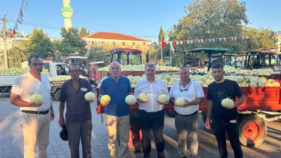 Balıkesir Milletvekilleri Mustafa Canbey ve İsmail Ok, Yeşilçomlu Mahallesi’ni ziyaret