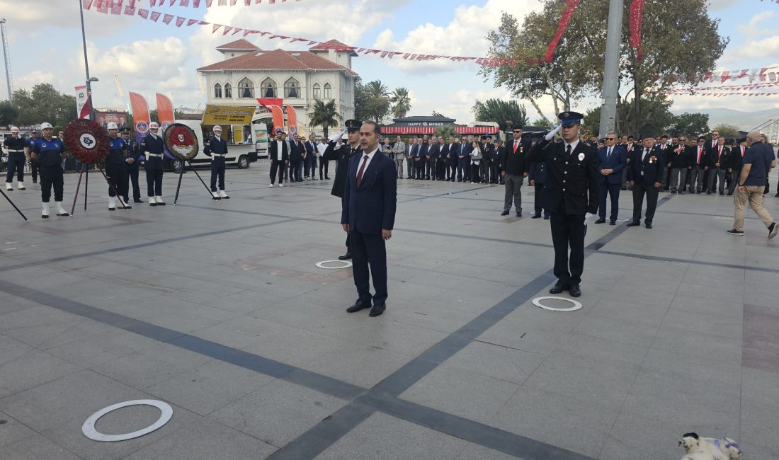 19 Eylül Gaziler Günü’nde Bandırma’da tören 19 Eylül Gaziler Günü, Bandırma Cumhuriyet Meydanı’nda gazilerin katılımıyla düzenlenen