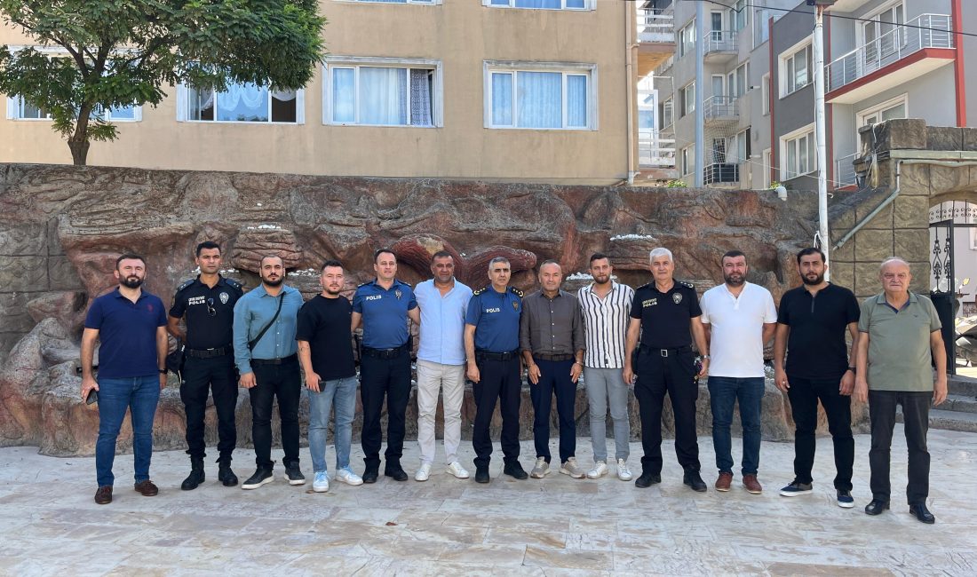 Bandırma Emniyeti’nden taraftar ile tanışma ve kaynaşma toplantısı Bandırma İlçe Emniyet Müdürlüğü, Bandırmaspor taraftarı ile tanışma ve kaynaşma