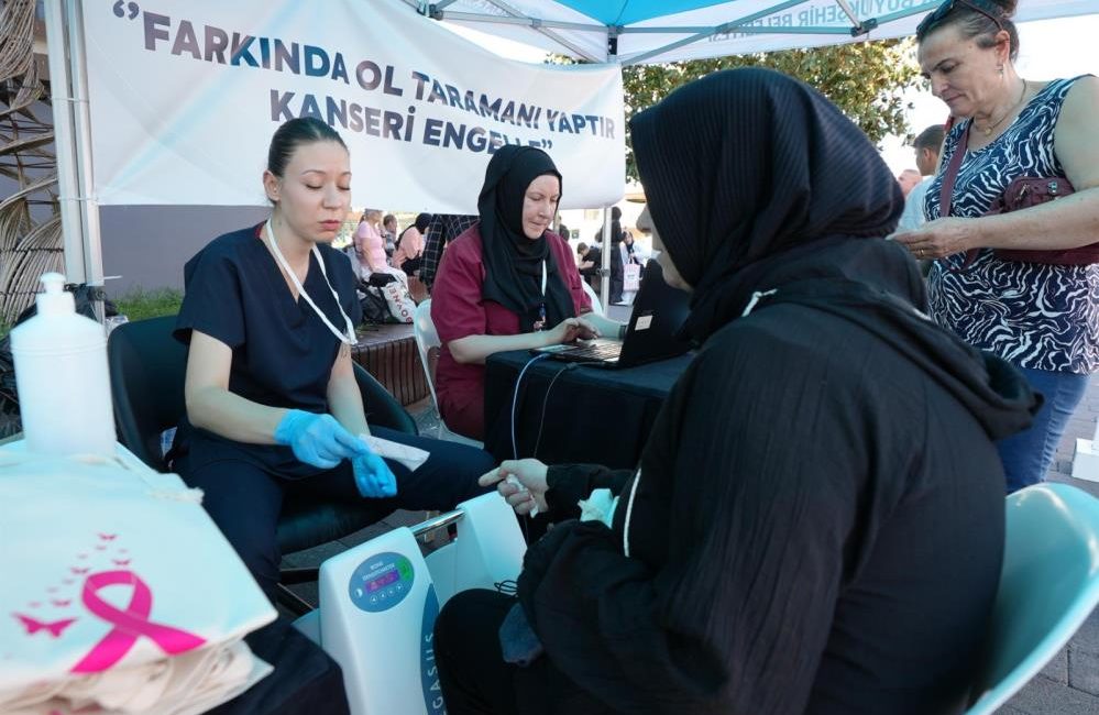 Balıkesir Büyükşehir, halk sağlığı için sahada Balıkesir Büyükşehir Belediyesi tarafından “3-9 Eylül Halk Sağlığı Haftası” etkinlikleri