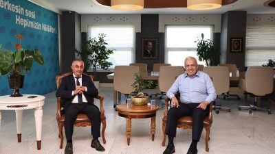 Nilüfer Belediye Başkanı Şadi Özdemir ile bir araya gelen Manyas