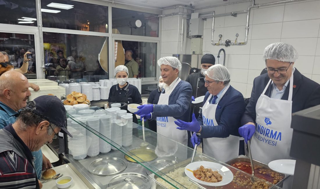 CHP’li belediyelerde askıda yemek uygulaması başlayacak Bandırma Belediyesi tarafından şehrin ilk “Halk Lokantası” şubesinin açılışı Cumhuriyet