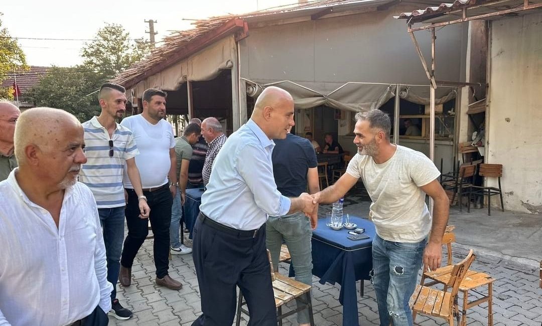 Büyükşehir her ay suya zam mı yapıyor? Milletvekili Turhan Çömez, suya yapılan zamlara tepki göstererek “Vatandaş, 7.
