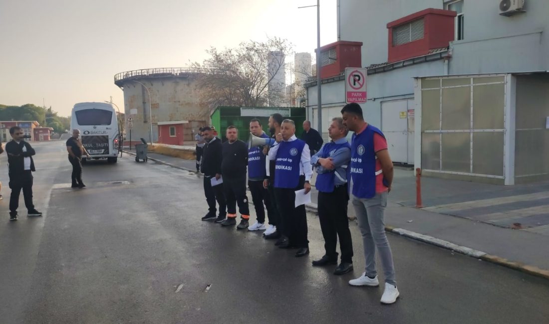 Topuz: “Bozulan ekonominin bedelini biz ödemeyeceğiz” Eti Maden işçileri, yaşadıkları sorunlara dikkat çekmek için eylem gerçekleştirerek