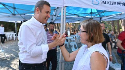 Balıkesir Kent Konseyi Engelli Meclisi üyeleriyle piknikte bir araya gelen