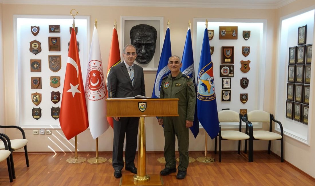 Rektör Boz’dan yeni Komutan Çetin’e ziyaret 6. Ana Jet Üs ve Garnizon Komutanı Hv. Plt. Tuğg.