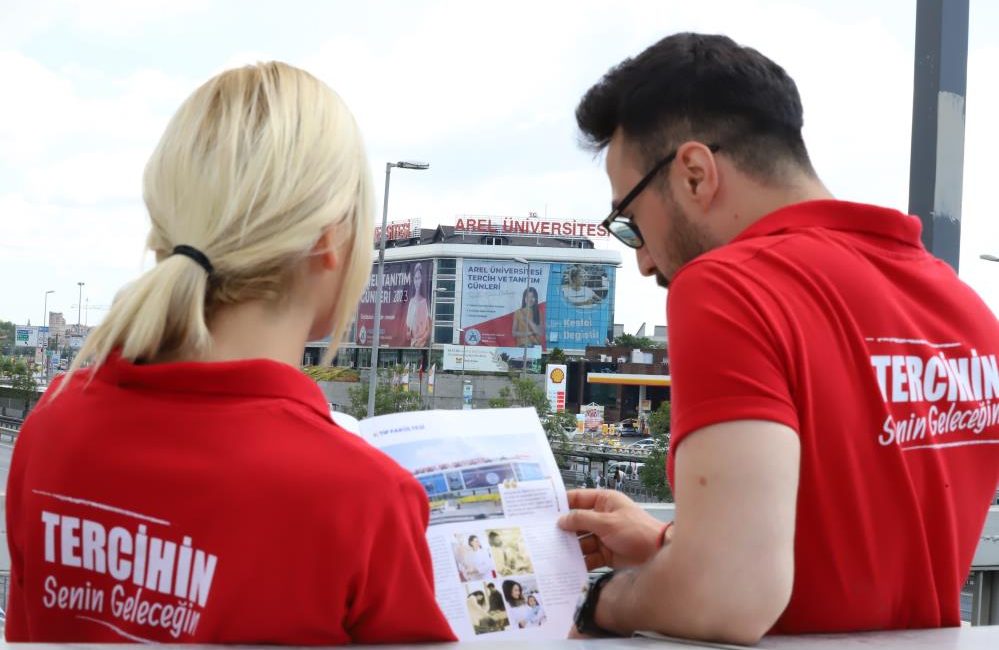 Üniversiteyi kazanamayan öğrenciler için ek tercih süreci başladı. 202 bin