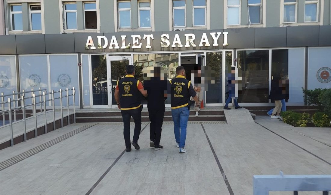 Balıkesir’de aranan 208 şahıs yakalandı 16 tutuklama Balıkesir’de emniyet ekipler tarafından il genelinde yapılan denetim ve operasyonlarda