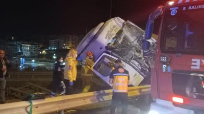 Bandırma’da 15 Ekim tarihinde kaza yapan tırda sıkışarak yaralanan sürücü