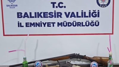 Bandırma’da kamu düzenin sağlanmasına yönelik yapılan çalışmalarda UYAP aranma kaydı