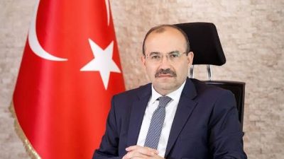 Balıkesir Valisi İsmail Ustaoğlu, muhtarların gününü kutlayarak özverili çalışmaları dolayısıyla