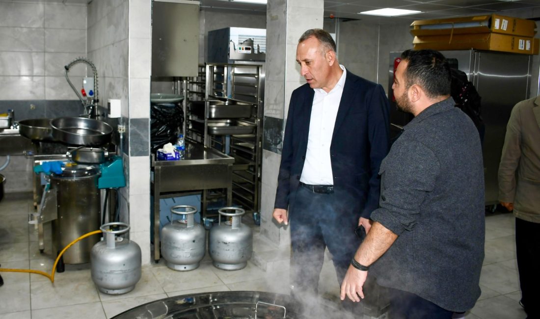 Müdür Özalp, Bandırma’nın yurtlarını inceledi Balıkesir Gençlik ve Spor İl Müdürü Adem Özalp, Bandırma’daki kız