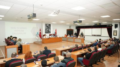 Bandırma Belediye Başkanı Dursun Mirza, belediyenin güncel borcunun 330 milyon