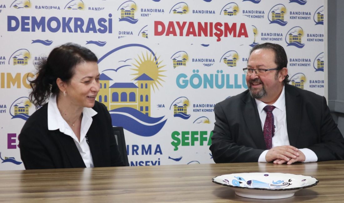 Bandırma ve Balıkesir Kent Konseyi iş birlikleri için adım attı Bandırma Kent Konseyi Başkanı Murat Ergöz’ü ziyaret eden Balıkesir Kent