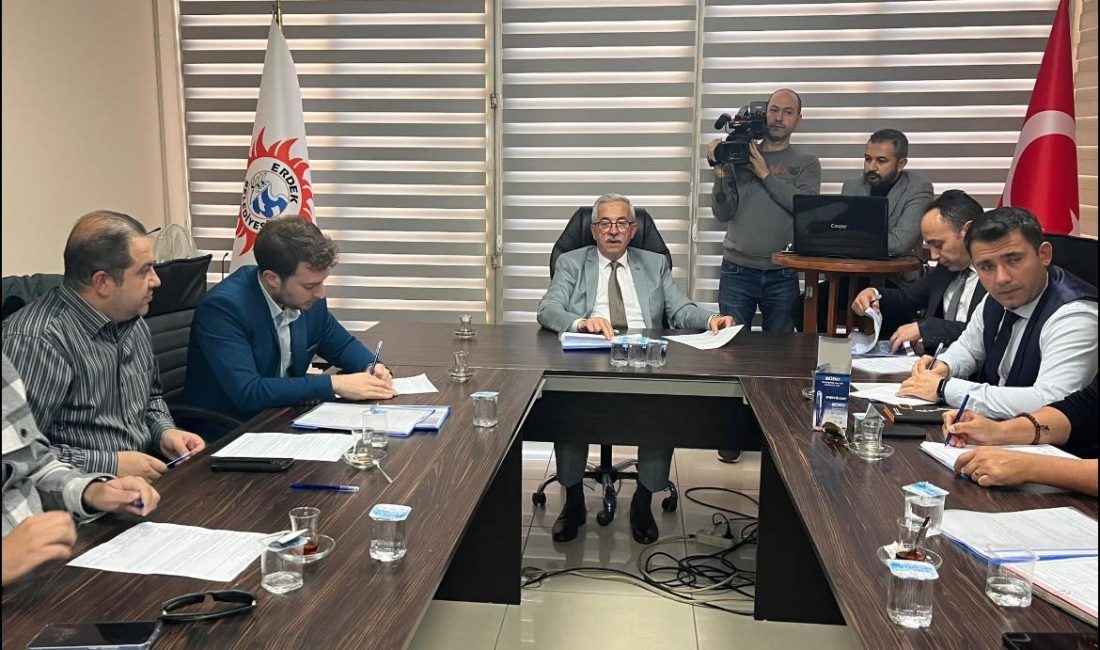 Erdek Belediyesi’nin 2025 yılı bütçesi 630 milyon lira Erdek Belediye Meclisi ekim ayı olağan meclis toplantısında alınana kararla