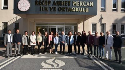 Marmara Recep Ahmet Mercan İlkokulu/Ortaokulu’nu ziyaret eden Balıkesir İl Milli