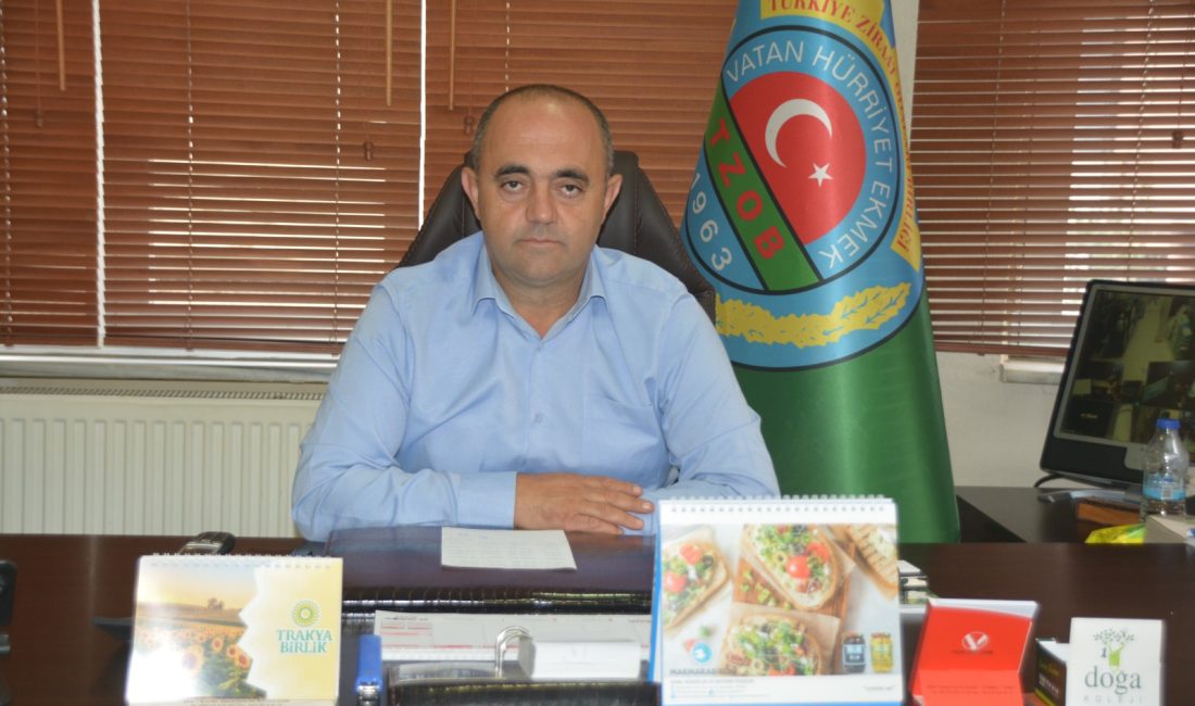 Başkan Dönmez: “Düşen Gümrük Vergisi mısır üreticisini zorlayacak” Bandırma Ziraat Odası Başkanı Süleyman Dönmez, mısır ithalatındaki gümrük vergisi