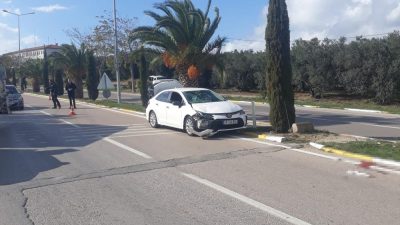 Erdek’te otomobil ile motosikletin çarpıştığı kazada motosiklet sürücüsü hayatını kaybetti.