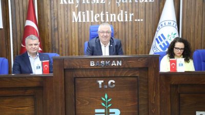 Edremit Belediye Başkanı Mehmet Ertaş, her ay düzenli olarak gerçekleştirdiği
