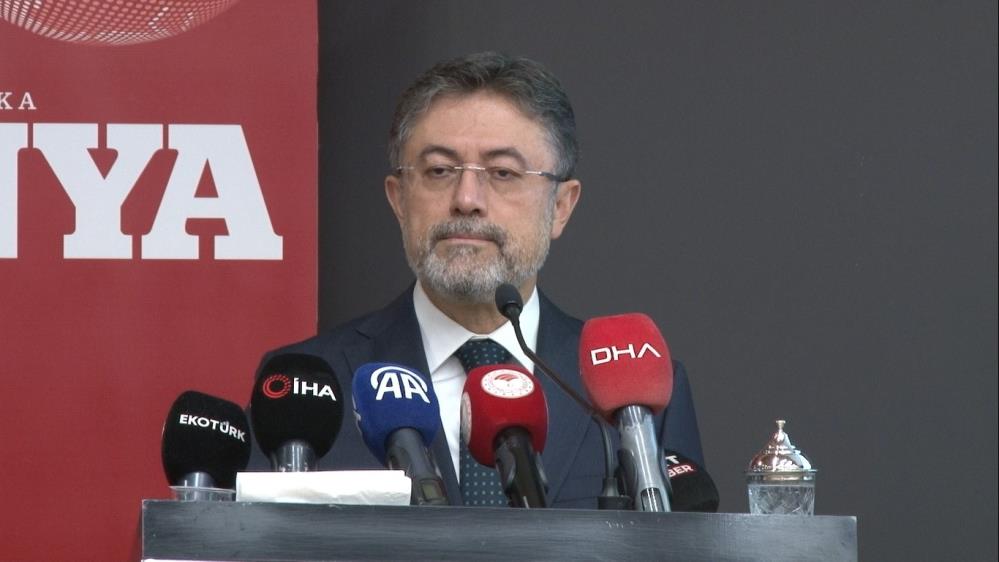 Bakan Yumaklı: “23 bin okul, yurt, etüt merkezi gibi yerlerin yemekhane ile kantinlerinde denetime başladık” Tarım ve Orman Bakanı İbrahim Yumaklı, “Türkiye genelindeki yaklaşık 23