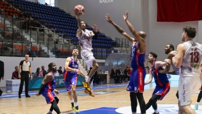 Türkiye Basketbol İlkan Karaman 1. Ligi’nin 11’inci haftasında evinde İLab