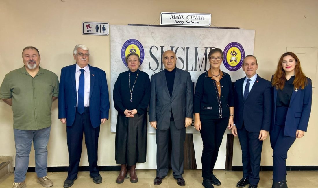 ŞMG Lisesi Mezunları ilk buluşmada bir araya geldi Şehit Mehmet Günenç Lisesi Mezunlar Derneği’nin ilk mezunlar buluşması, Barış