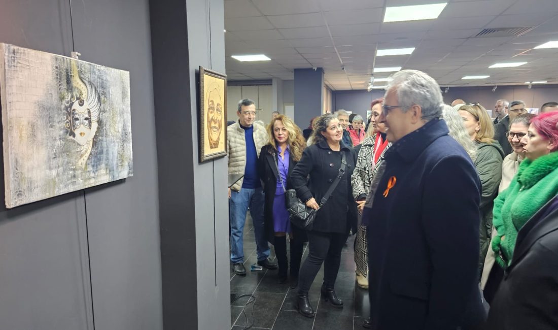 Bandırma’da kadına şiddetle mücadele sanatla anlatıldı 25 Kasım Kadına Yönelik Şiddete Karşı Uluslararası Mücadele Günü’nde düzenlenen