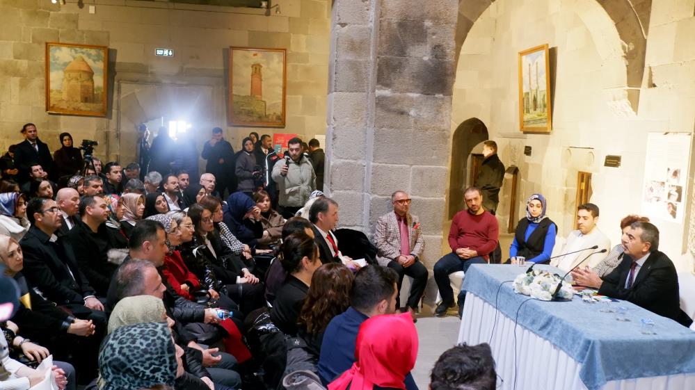 Milli Eğitim Bakanı Yusuf Tekin: “2025’te 300 bin öğretmenimiz ‘Başöğretmen’ ünvanı alacak” Milli Eğitim Bakanı Yusuf Tekin, “2025 yılı içerisinde, yani 1