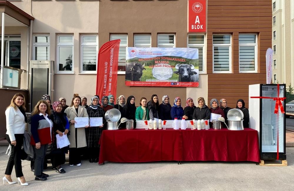 Balıkesir’de kadın üreticilere destek Balıkesir İl Tarım ve Orman Müdürlüğü koordinesinde yürütülen “Balıkesir’den Sofralarımıza