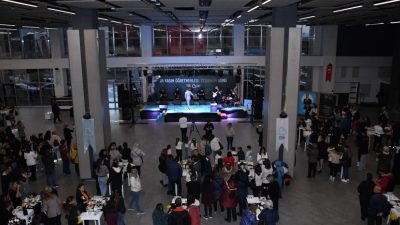 Balıkesir Büyükşehir Belediyesi tarafından “24 Kasım Öğretmenlere Teşekkür Günü” programında
