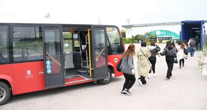 Balıkesir’de ulaşımda teknolojik kolaylık Balıkesir Büyükşehir Belediyesi BTT Mobil uygulamasıyla toplu taşıma deneyimini bir