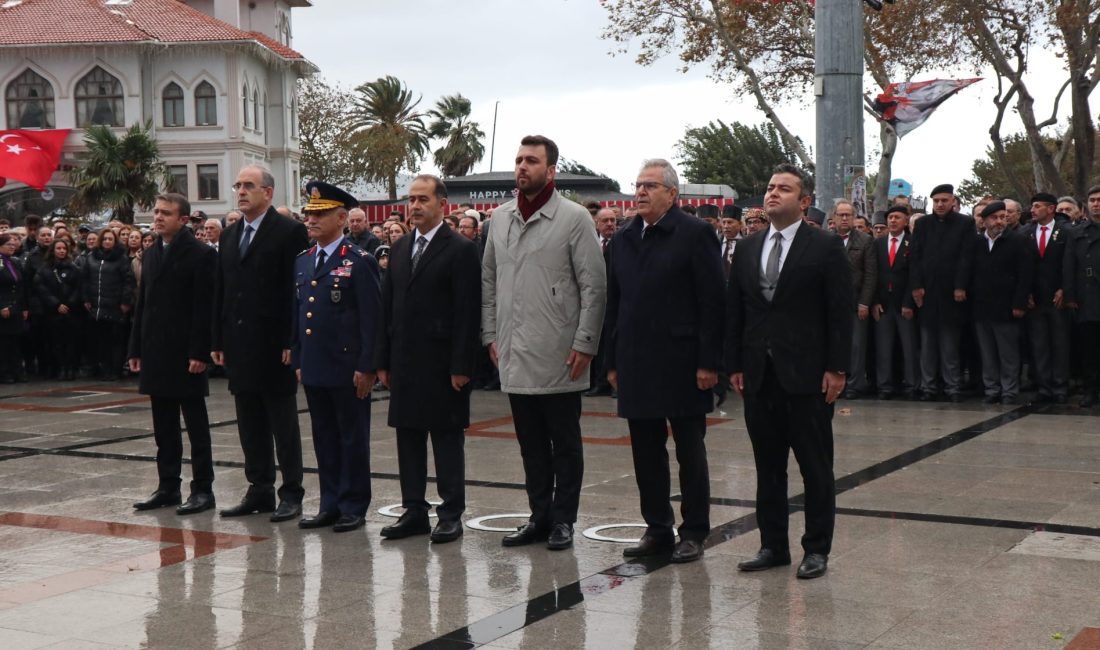 Bandırma 10 Kasım’da Ata’sını özlemle andı Ulu Önder Gazi Mustafa Kemal Atatürk ölümünün 86’ncı yıldönümünde Bandırma