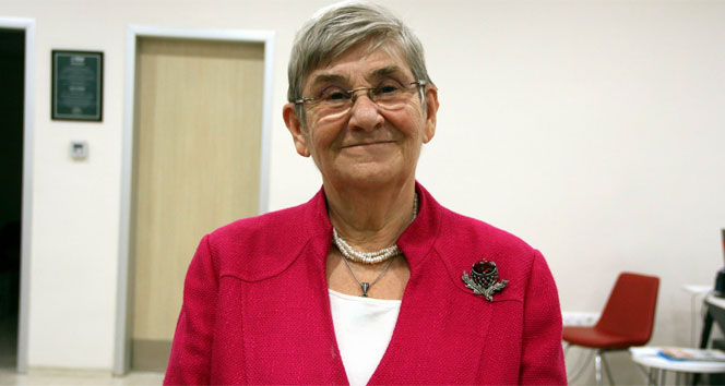 Prof. Dr. Canan Karatay’dan HPV ve Covid aşısı açıklaması Sağlıkta ezber bozan açıklamalarıyla gündeme gelen Prof. Dr. Canan Efendigil