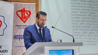 Balıkesir İl Müftülüğü tarafından Bandırma’da düzenlenen “Ailede Çözüm Becerileri” programı,