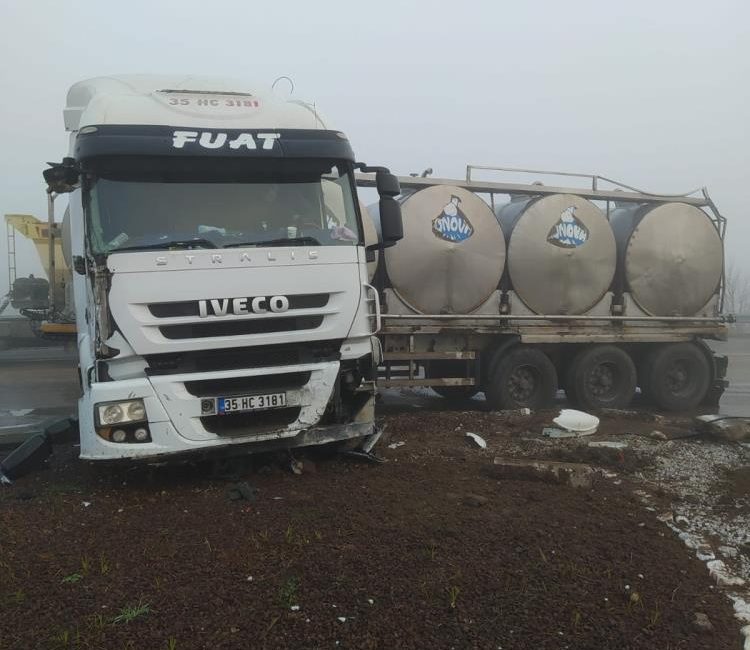 Manyas’ta meydana gelen trafik kazasında bir kişi yaralandı. Edinilen bilgiye